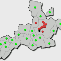 In der Grafik ist repräsentiert jeder farbige Punkt die überwiegende Meinung, die in dem jeweiligen Wahlbezirk geäußert wurde. Hier bedeuten die grünen Punkte Zustimmung und die roten Punkte Ablehnung in Bezug auf die Fragestellung.Der eine schwarze