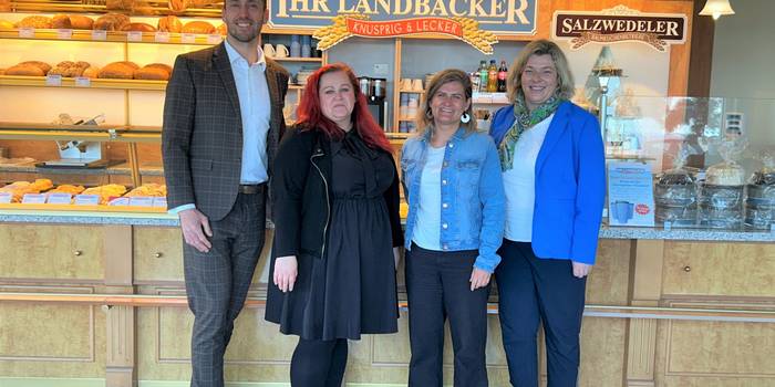 unternehmensbesuch_landb_ckerei_querformat.jpg